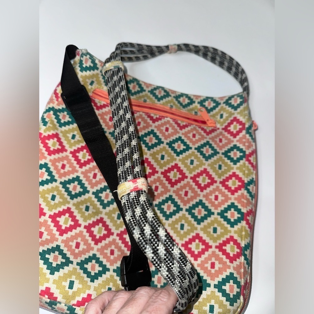 Kavu Geometric Pink and Green Crossbody Bag - Picture 10 of 10